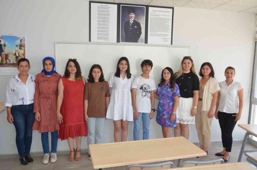 Mersin’deki Kurs Merkezleri Öğrencilerin Hayallerine Köprü Oluyor