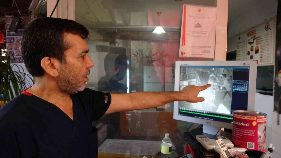 Arsız Hırsız İkinci Gün Para Bulamayınca Limonata İçti, Bal Kavanozunu Çaldı