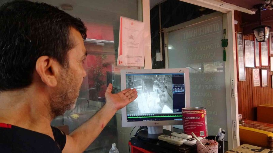 Arsız Hırsız İkinci Gün Para Bulamayınca Limonata İçti, Bal Kavanozunu Çaldı