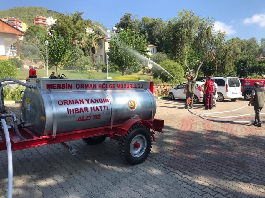 Anamur’da Köylülere Yangına İlk Müdahale İçin Su Tankeri Dağıtıldı