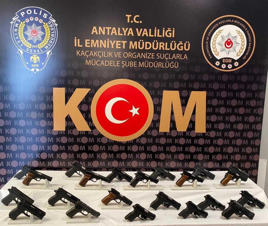 Antalya’da Yasa Dışı Silah Ticareti Operasyonunda 3 Tutuklama