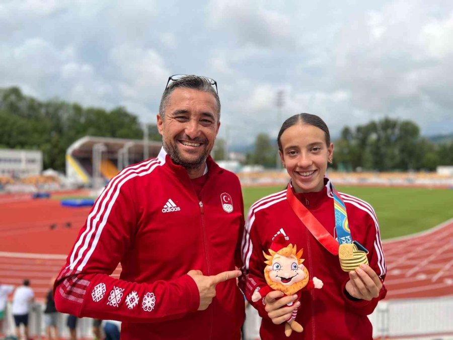 Ayça Fidanoğlu, Slovakya’da İşini Şansa Bırakmadı