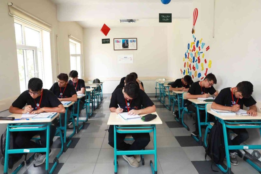 Büyükşehirden Matematik Kampı