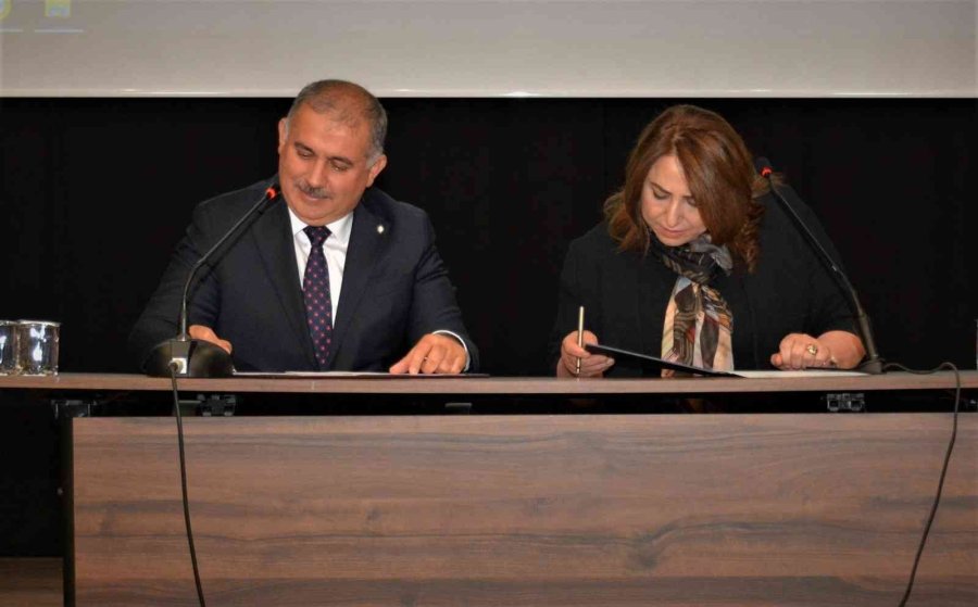 Eskişehir’deki Öğrencilere İtü’nün Kapıları Açıldı