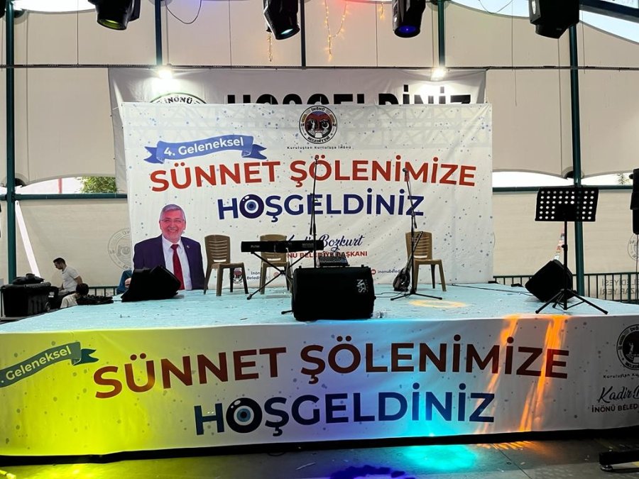 İnönü’de 4. Geleneksel Sünnet Şenliği Kına Gecesiyle Başladı