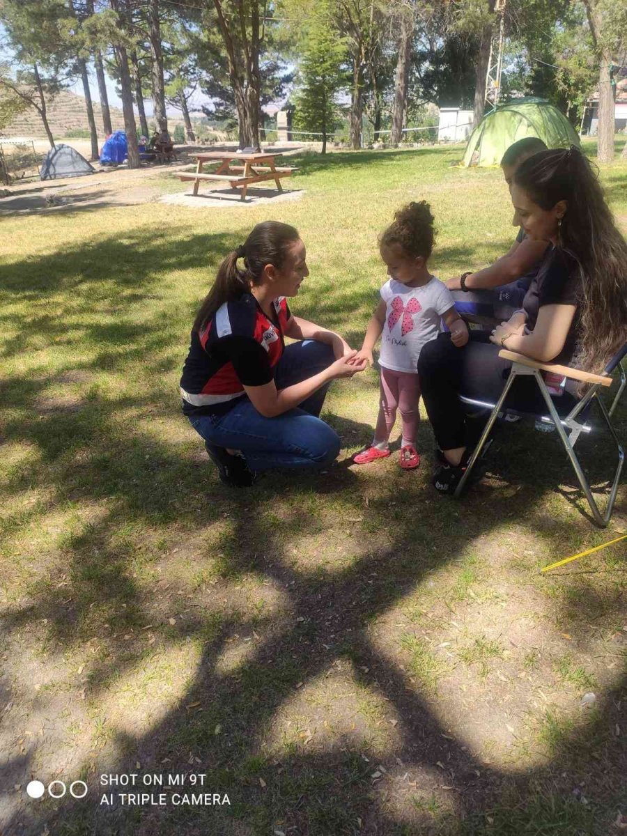 Jandarma Güven Timleri Hafta Sonu Aralıksız Çalıştı