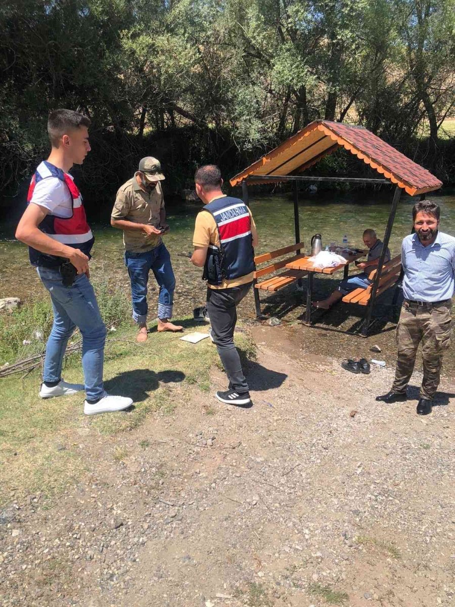 Jandarma Güven Timleri Hafta Sonu Aralıksız Çalıştı