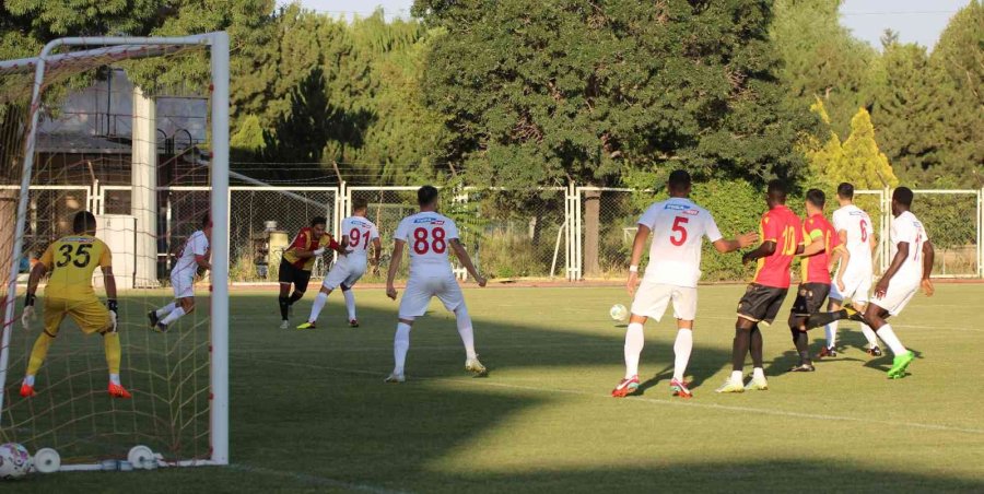 Kayserispor Hazırlık Maçında Yeni Malatyaspor’u 3-2 Yendi