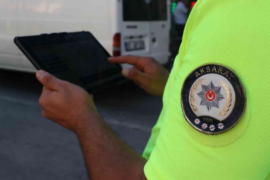 Aksaray’da Hatalı Park Yapan 98 Sürücüye 19 Bin 208 Tl Ceza