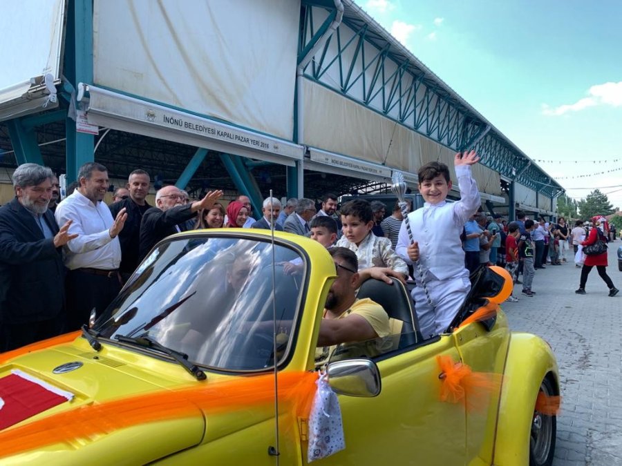 İnönü’de 38 Çocuk İçin Toplu Sünnet Şöleni Düzenlendi