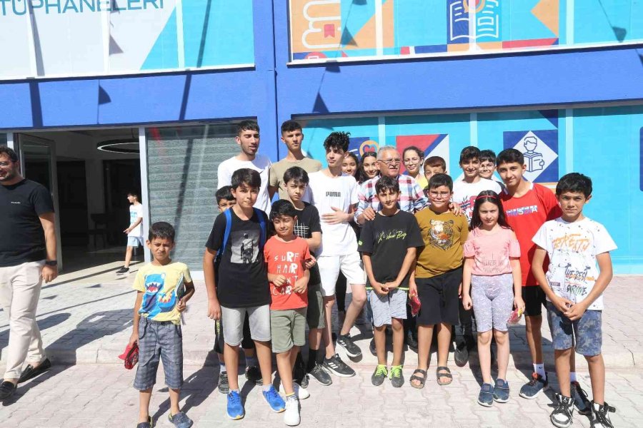 Kütüphaneler 1 Hafta Ücretsiz