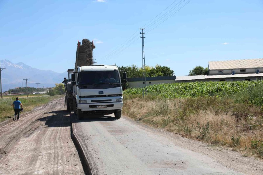 Başkan Çolakbayrakdar: "hizmetlerimiz İle Kırsal Mahallelerimizin De Kaderi Değişiyor"