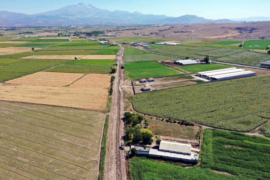 Başkan Çolakbayrakdar: "hizmetlerimiz İle Kırsal Mahallelerimizin De Kaderi Değişiyor"