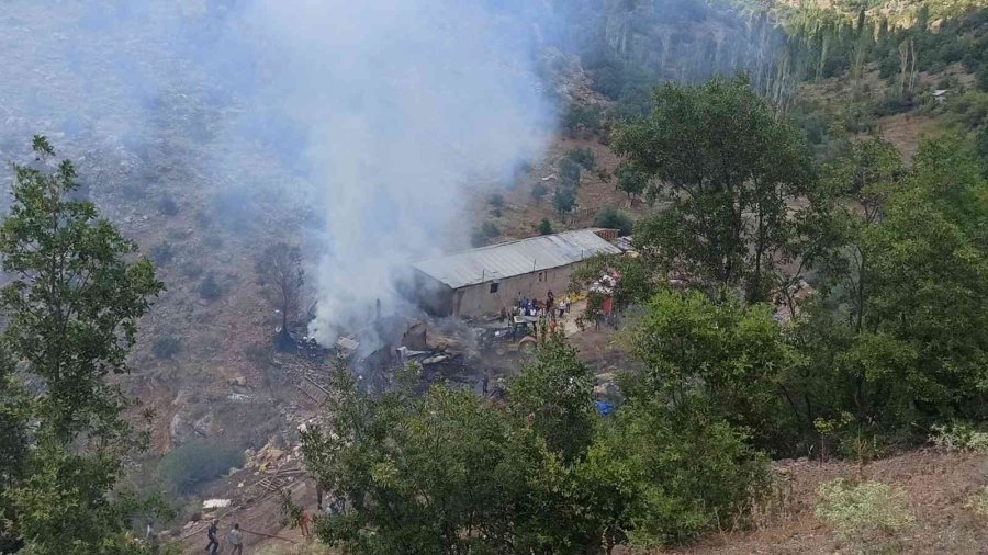 Seydişehir’de Ev Ve Samanlık Yangını: 1 Yaralı