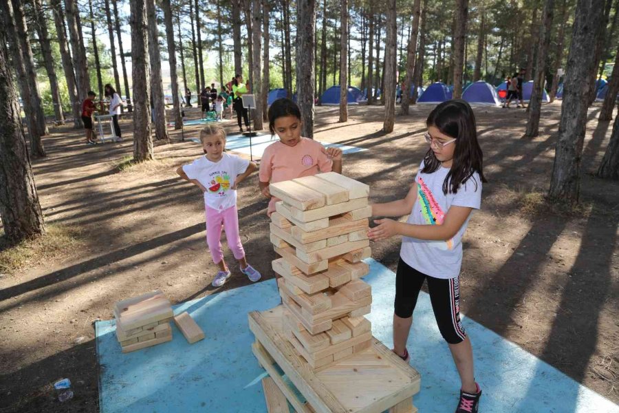 Doğa Kampına İlgi Yoğun