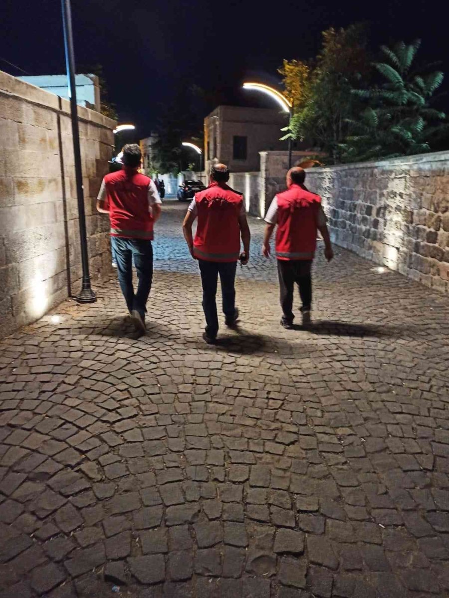 Güven Timleri 1 Haftada 3 Bin 257 Şahsı Sorguladı