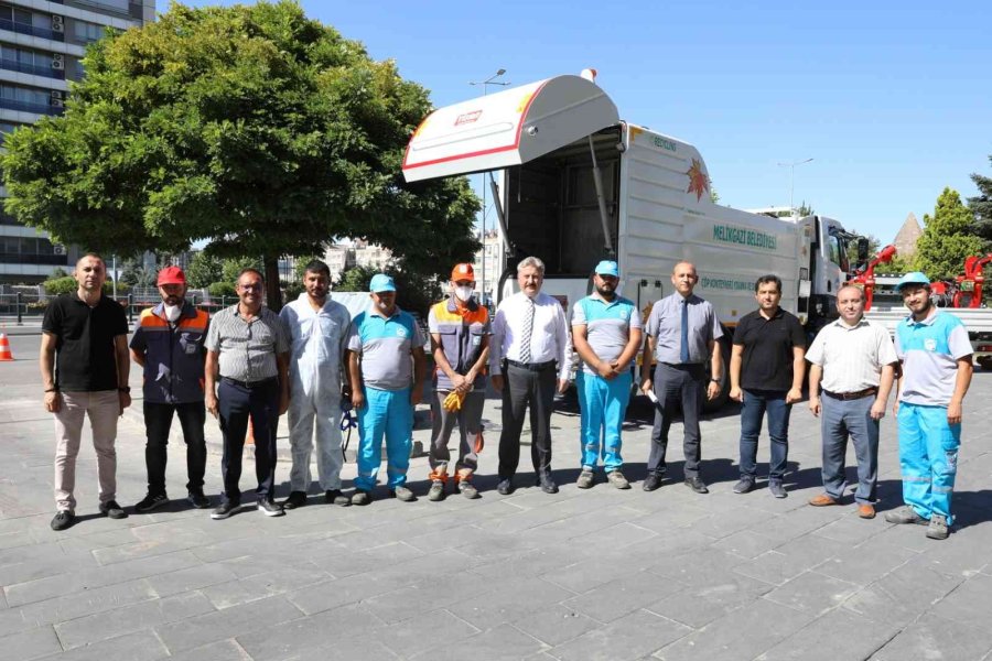 Melikgazi Belediyesi Temizlik Çalışmalarında Sınır Tanımıyor