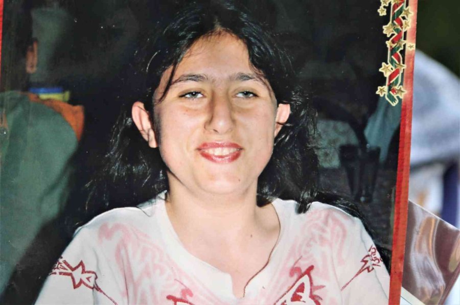 İlaç Almak İçin Evden Çıkan Yasemin’den 26 Gündür Haber Yok