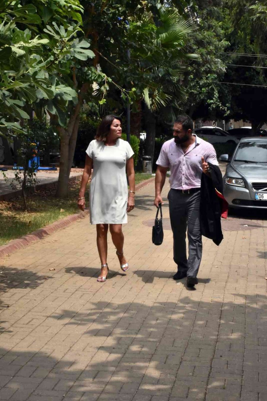 Ukraynalı Kadın Eşinden Kalan Mirası İcraya Vereni Öğrenince Şaşkına Döndü