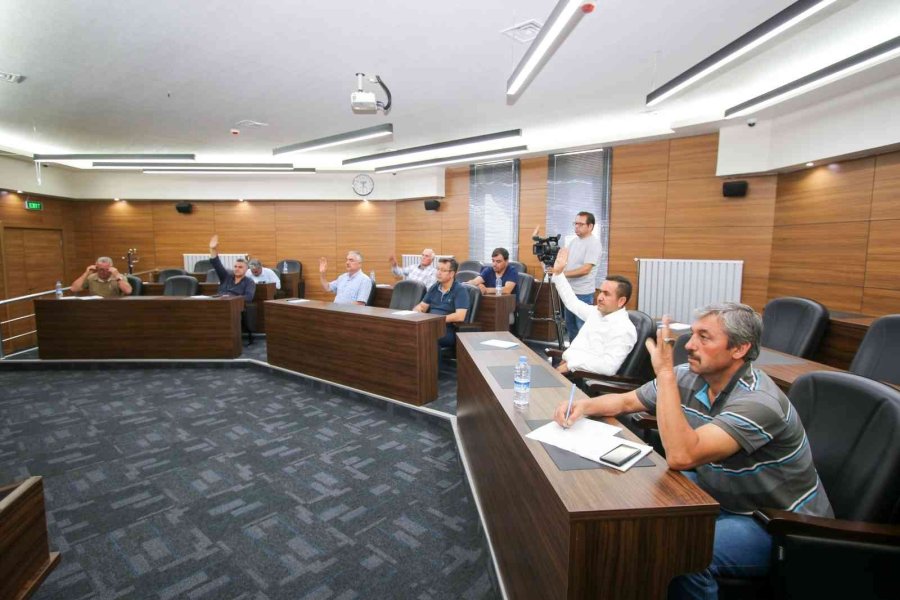 Hacılar Belediye Meclisi Ağustos Ayı Toplantısını Yaptı