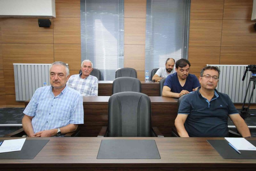 Hacılar Belediye Meclisi Ağustos Ayı Toplantısını Yaptı