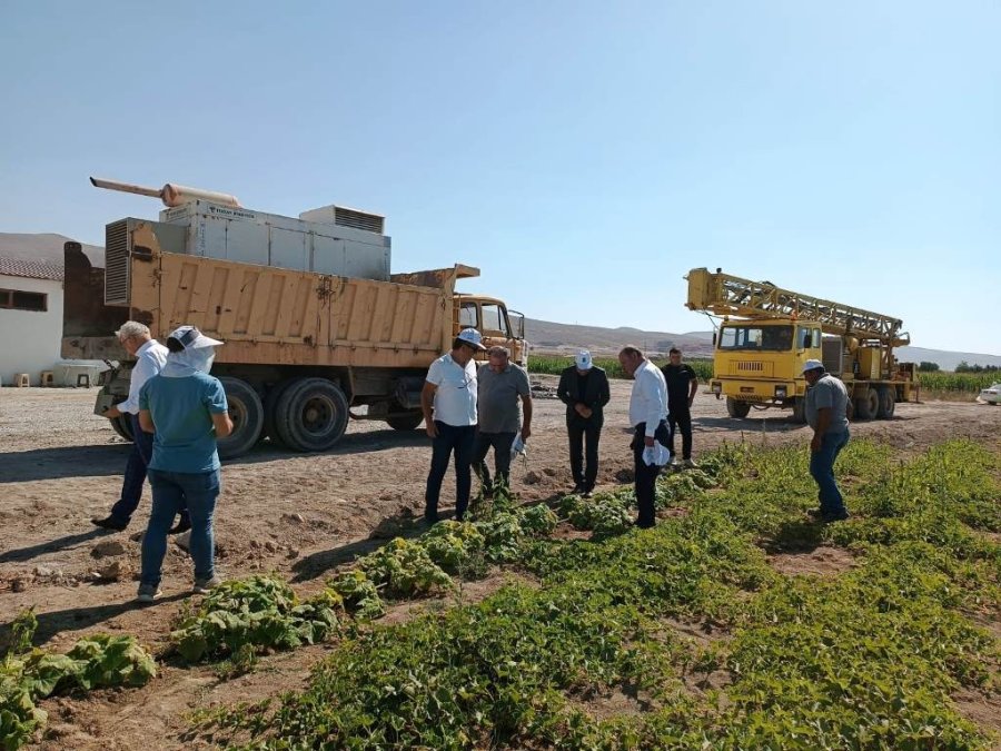 Başkan Oprukçu Ve Rektör Zorlu Organik Tarım Projesi’ni İnceledi