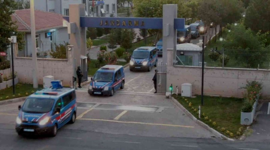 Düğün Ve Asker Eğlencelerinde Havaya Ateş Eden 8 Kişi Yakalandı