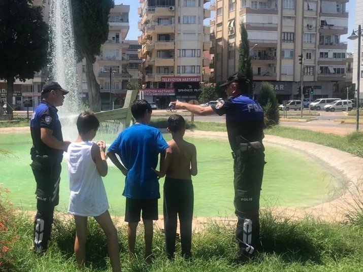 Antalya Polisinden, Sahilde Boğulma Ve Güvenlik Bilgilendirmesi