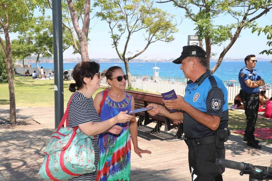 Antalya Polisinden, Sahilde Boğulma Ve Güvenlik Bilgilendirmesi