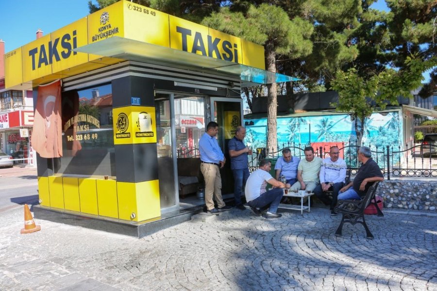 Başkan Kavuş Direksiyon Başında Vatandaşı Dinliyor