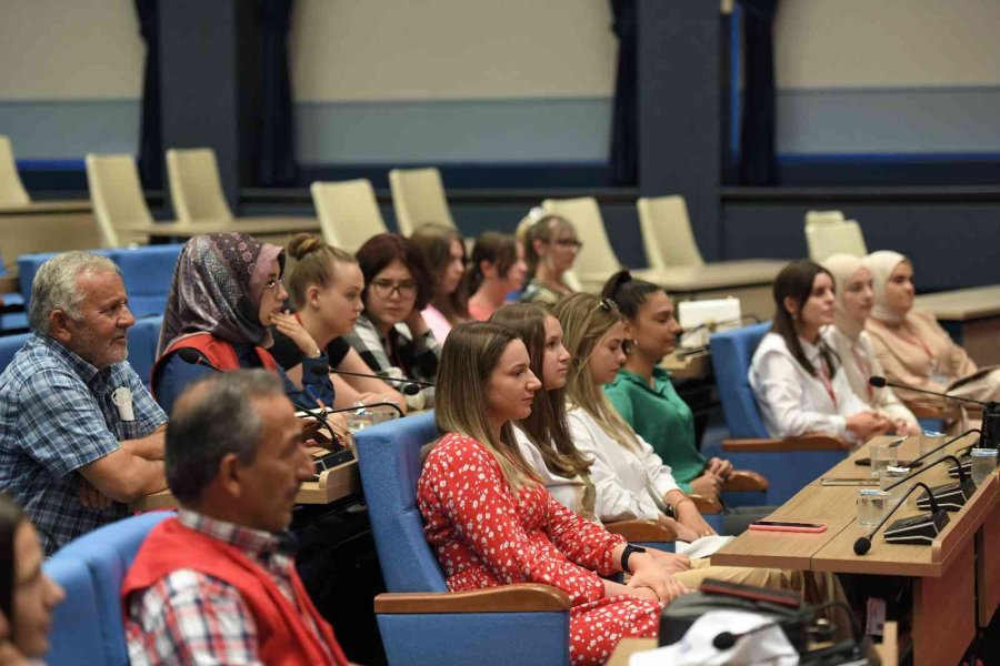 Başkan Büyükkılıç, Kardeş Şehri Mostar’ın Gençlerini Ağırladı