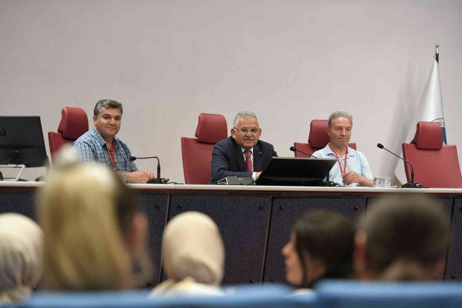 Başkan Büyükkılıç, Kardeş Şehri Mostar’ın Gençlerini Ağırladı