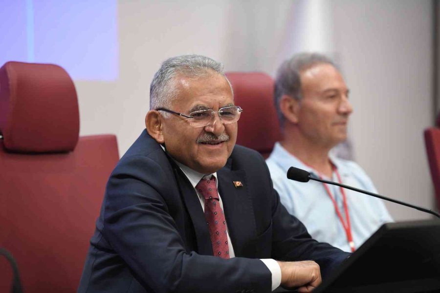 Başkan Büyükkılıç, Kardeş Şehri Mostar’ın Gençlerini Ağırladı