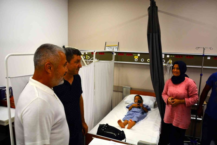 Başkan Sözen, Sünnet Çocuklarına Moral Verdi