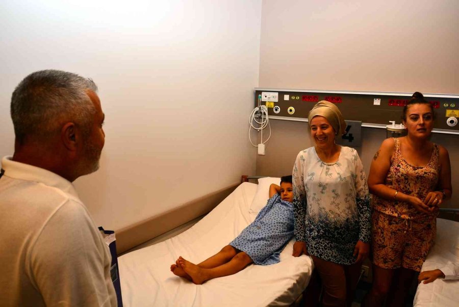 Başkan Sözen, Sünnet Çocuklarına Moral Verdi