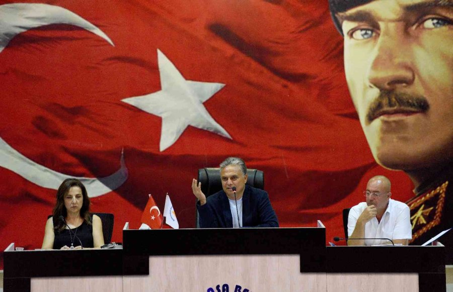 Süleyman Demirel’in Adı, Muratpaşa’da Parka Verildi