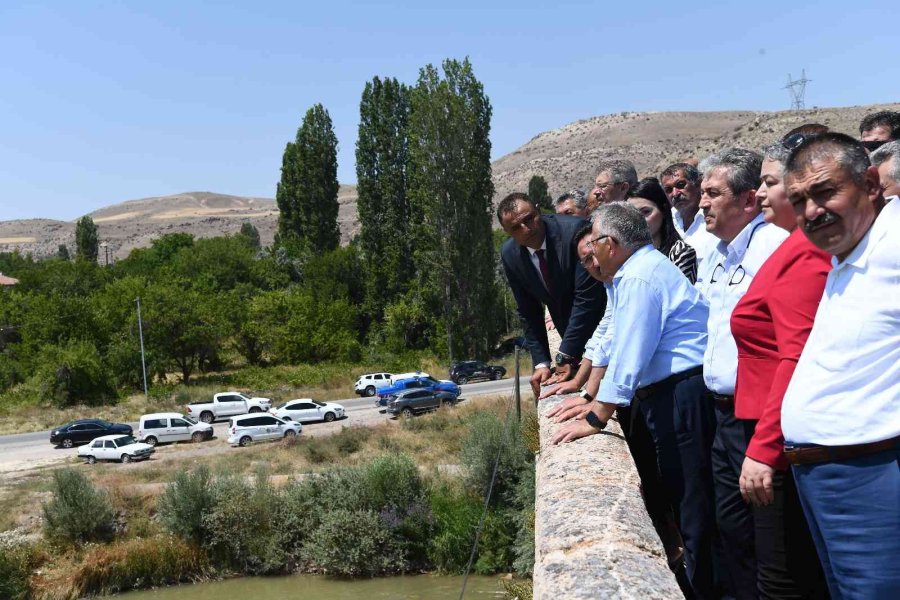 Başkan Büyükkılıç’tan 530 Yıllık Tarihi Köprünün Yanına “millet Bahçesi” Müjdesi