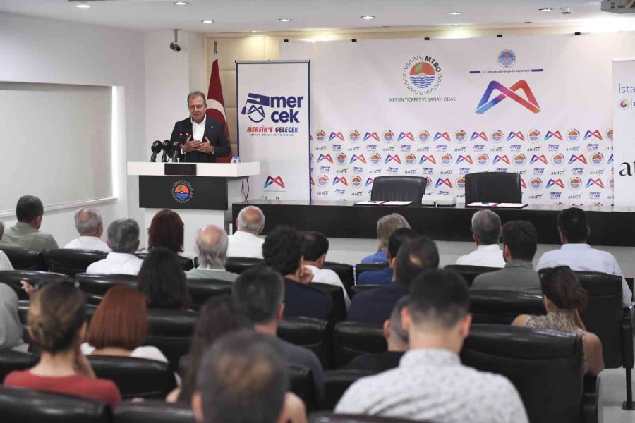 Seçer, ’dijital Beceri Geliştirme Programı’nın Sertifika Törenine Katıldı