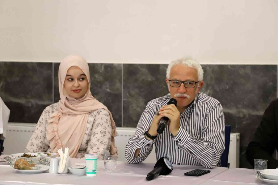 Neü, Bosna Hersekli Öğrencileri ‘yaz Okulu’ Projesiyle Ağırlıyor