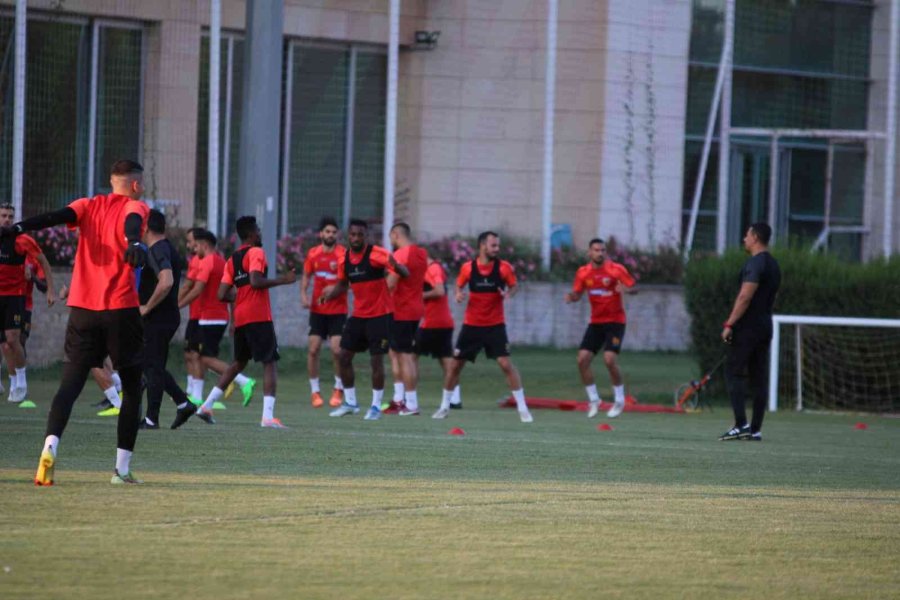 Kayserispor, Beşiktaş Maçı Hazırlıklarına Devam Ediyor