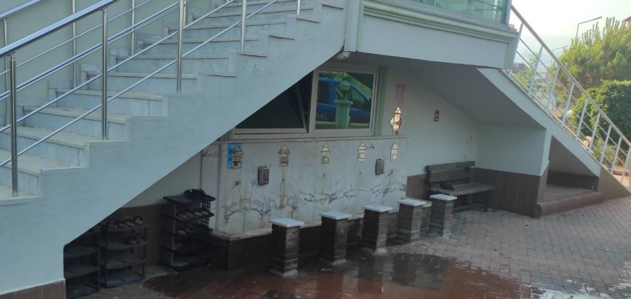 Alanya’da Şadırvan Musluklarını Çalan Şüpheli Yakalandı