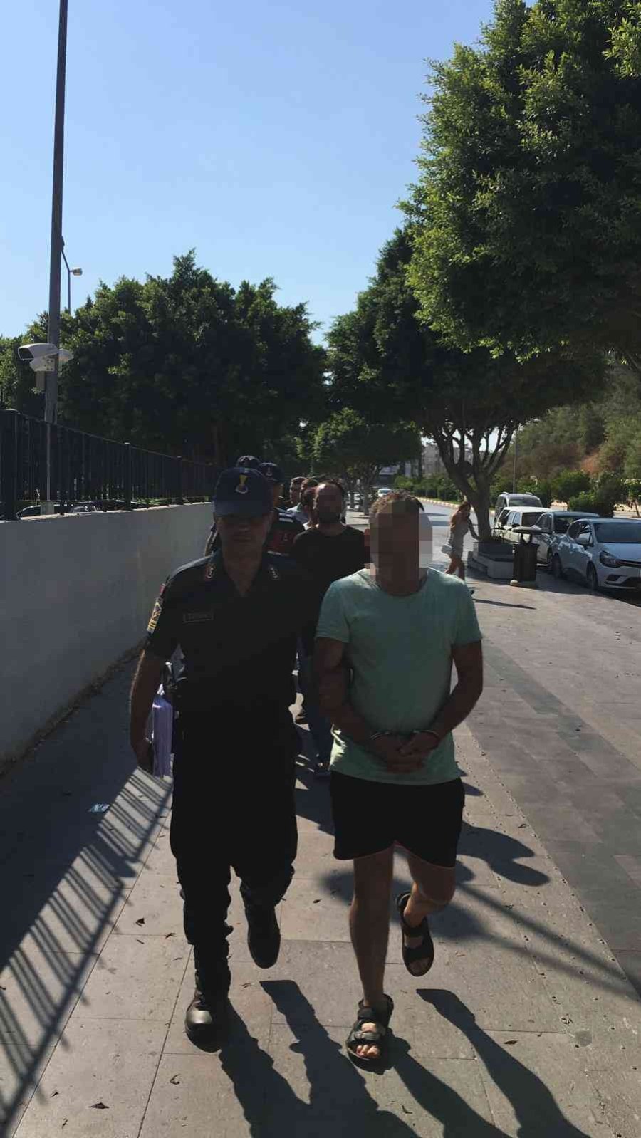 Antalya’da 20 Düzensiz Göçmen Yakalandı