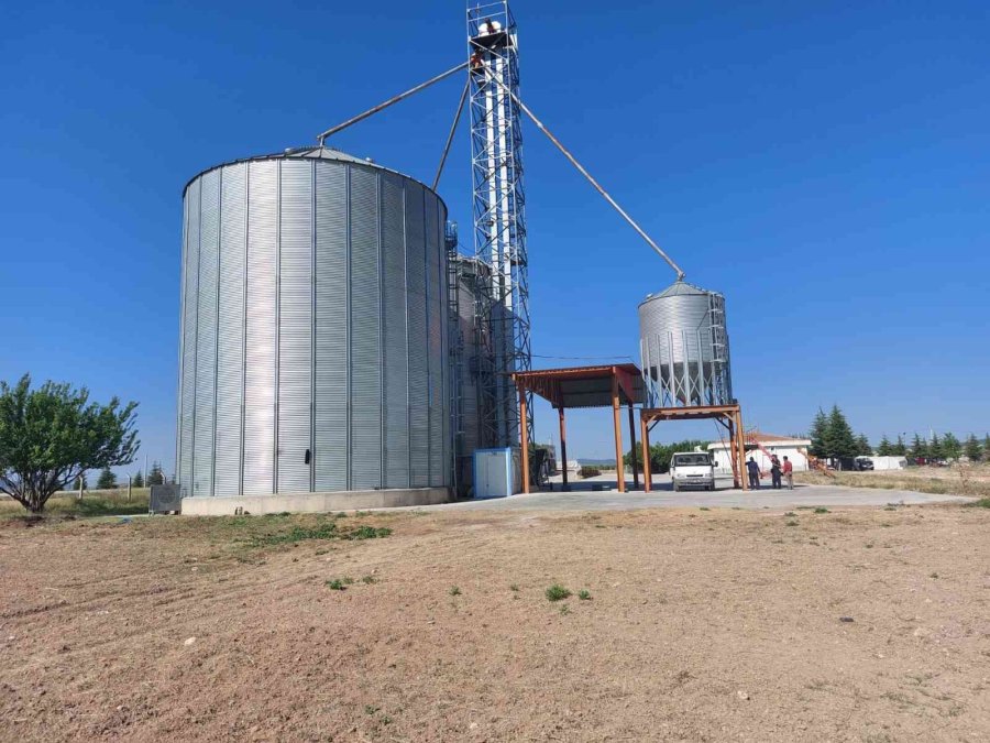 Çalıştığı Kooperatiften 18 Ton Arpa Çalan Şahıs Tutuklandı