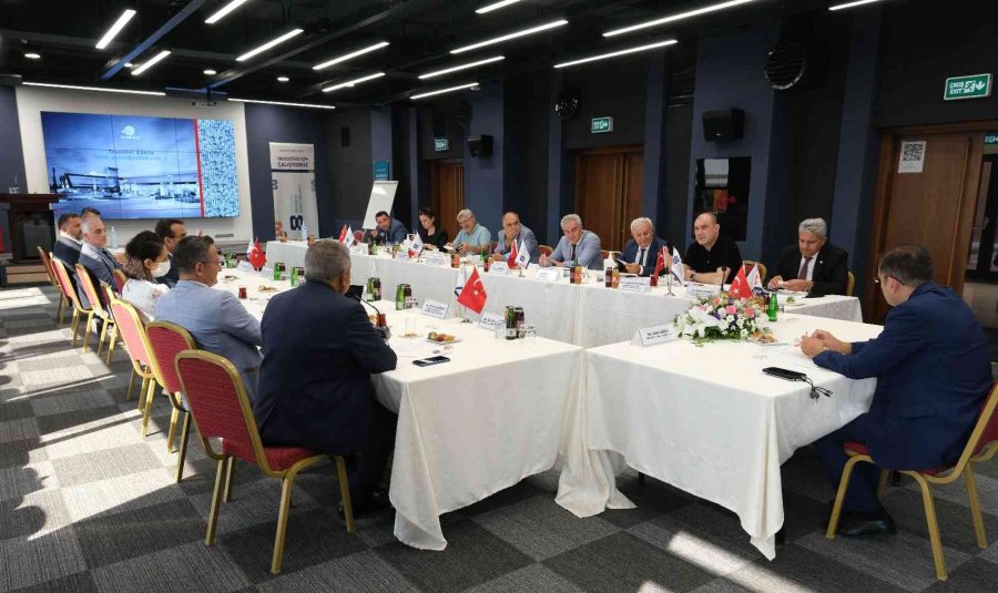 Eskişehir’de Serbest Bölge Kurulmasına Yönelik Toplantılar Devam Ediyor