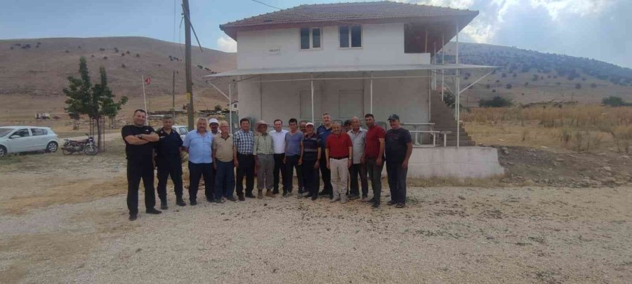 Korkuteli Kaymakamı Özdemir, Vatandaşlarla Bir Araya Geldi