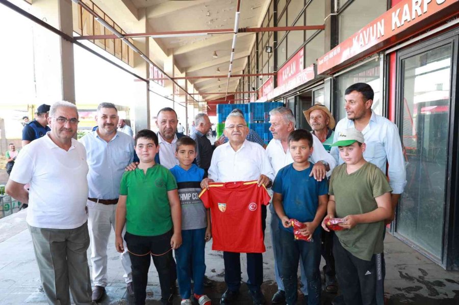 Büyükkılıç: “esnaf Dostu Bir Belediyeyiz”