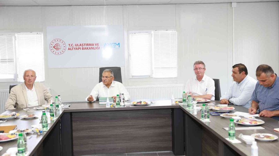 Büyükkılıç: "6.7 Kilometrelik Tramvay Hattımızın Son Anlarına Yaklaşmış Durumdayız"