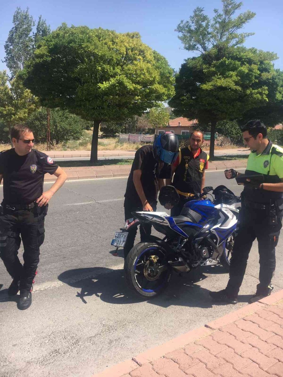 Motosiklet Ve Tofaş Marka Araçlar Denetlendi