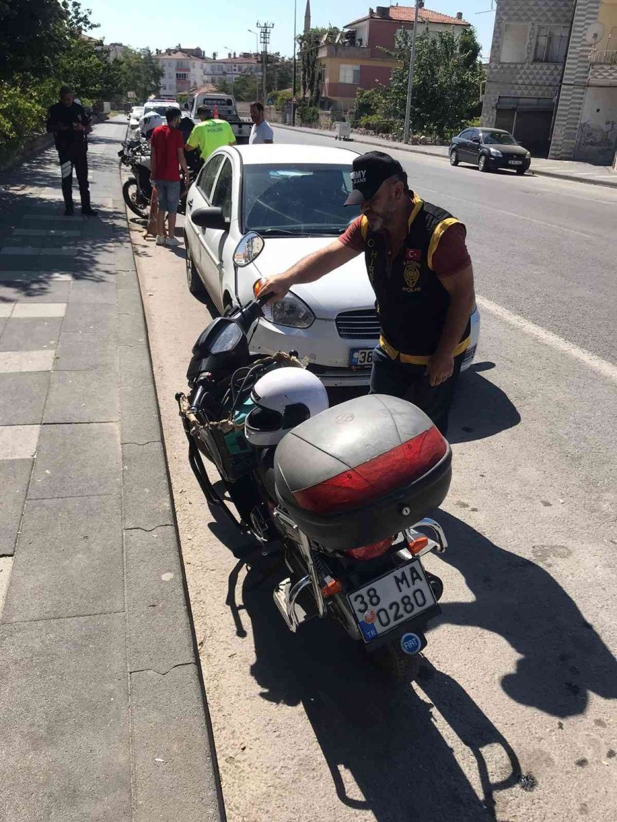 Motosiklet Ve Tofaş Marka Araçlar Denetlendi