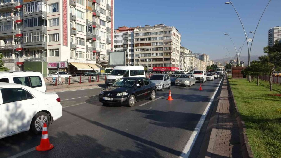 Kayseri’de 5 Araçlı Zincirleme Kaza